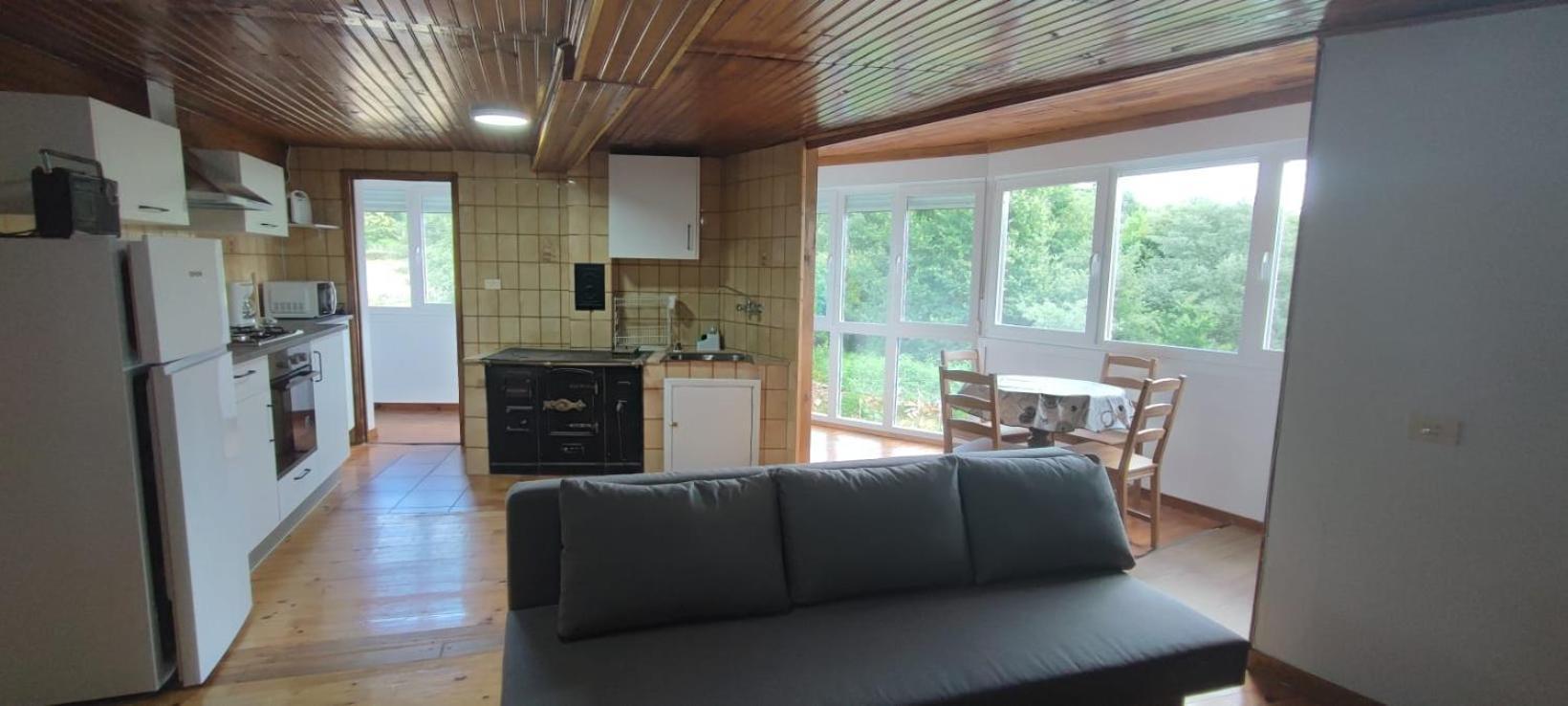 카스트로 칼델라스 Casa Do Outeiro De Aguil 빌라 외부 사진